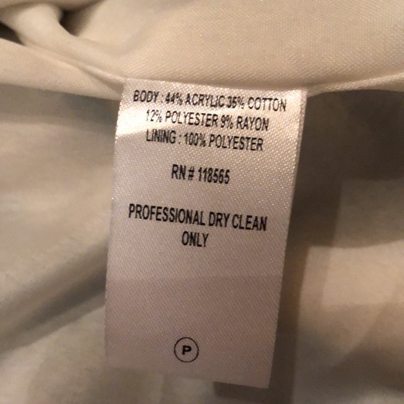 La Bellum Hillary Scott Bohemian Tapestry, ruffle hemmed, embellished Art Jacket - Picture 11 of 12